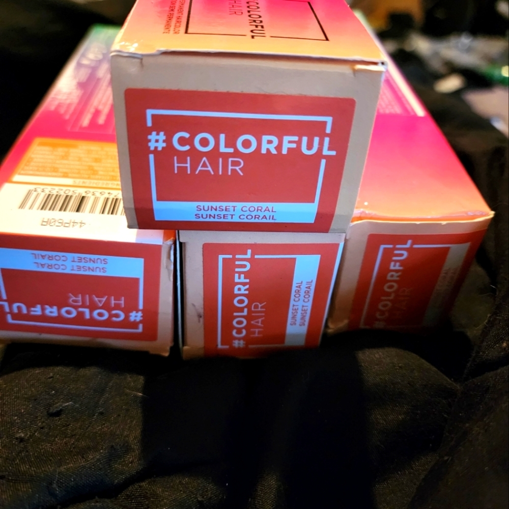 L'ORÉAL PROFESSIONNEL#COLORFULHAIR(4) Semi-Permanent Haircolor 3 oz.Sunset co